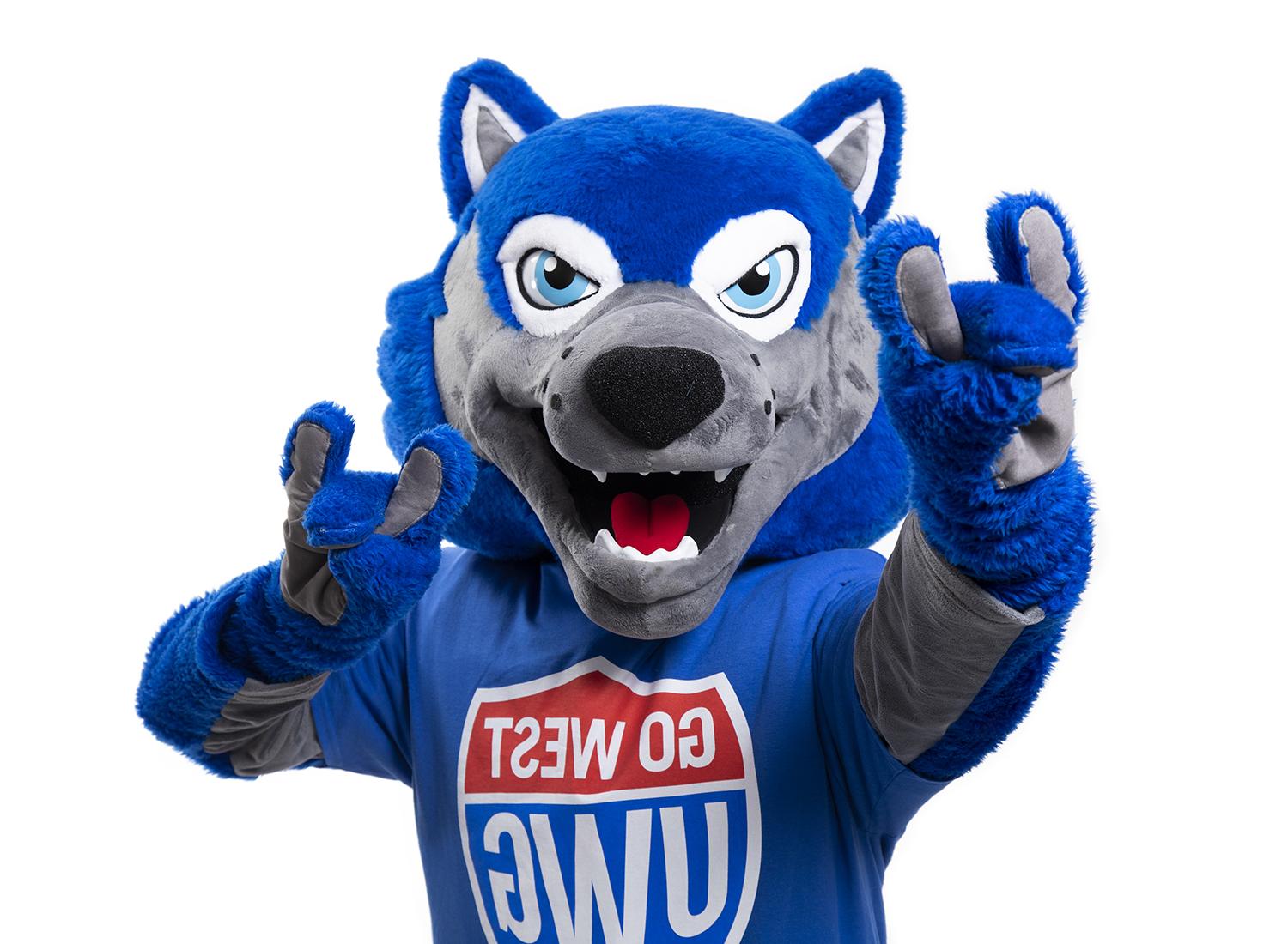 澳门新普京注册 mascot, Wolfie, holding up two wolf hand signs. 